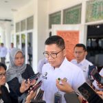 Kepala Lapas IIA Tenggarong, Suparman, saat menghadiri kegiatan pembinaan di Lapas Tenggarong, Selasa (14/10/2025).