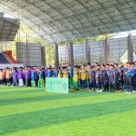 Suasana pembukaan Lomba Mini Soccer Antar Santri di Stadion Aji Imbut, Tenggarong Seberang, yang diikuti santri dari berbagai pondok pesantren Kutai Kartanegara pada Rabu 15 Oktober 2025.
